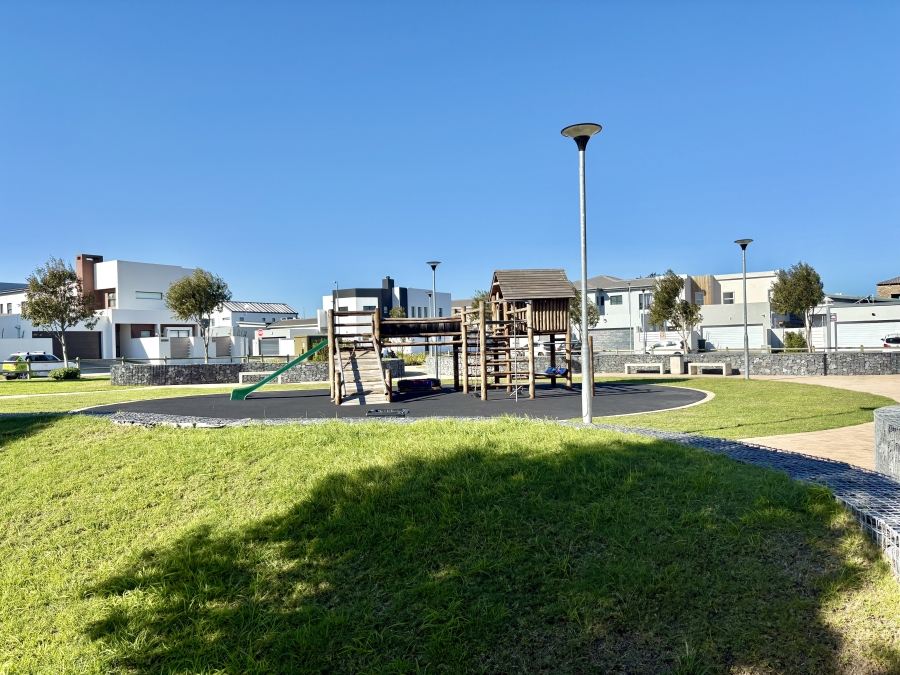 3 Bedroom Property for Sale in Sandown Western Cape